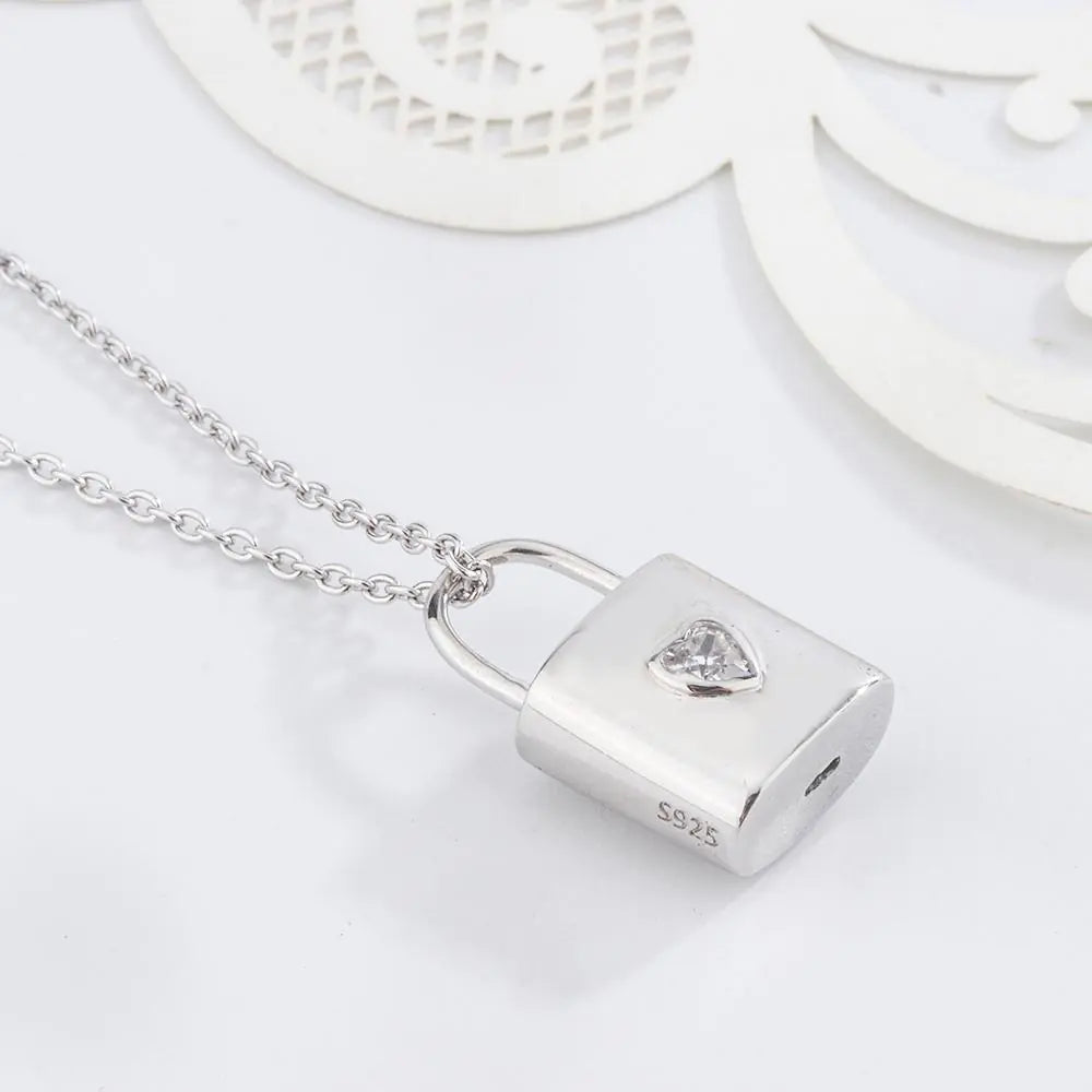 Sterling Silver Delia Necklace